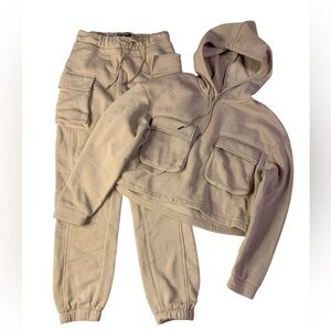 Zero Fahrenheit Activewear Utility Cargo Jogger & Cropped Hoodie Set - Tan